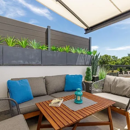 Apartment Sabena With Private Whirlpool