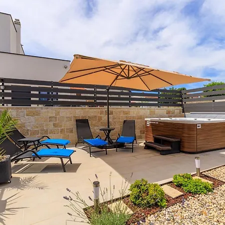Apartment Sabena With Private Whirlpool