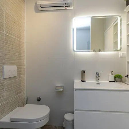 Sabena With Private Whirlpool