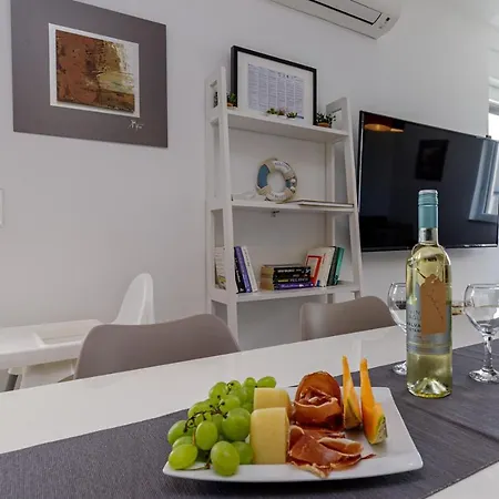 Sabena With Private Whirlpool Apartment Porec