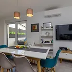 Sabena With Private Whirlpool Appartement *