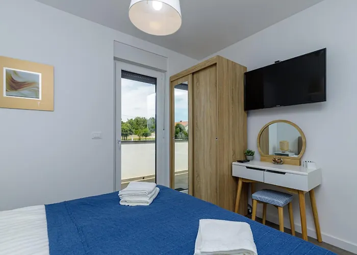 Sabena With Private Whirlpool 포레치