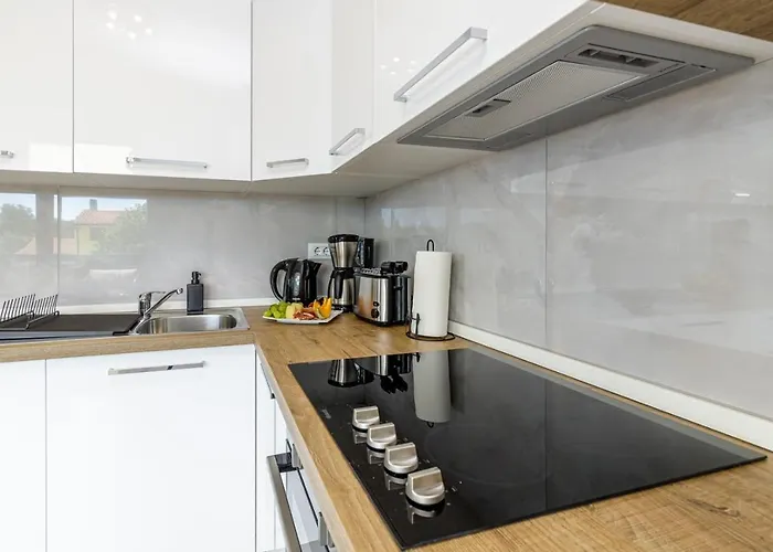 Sabena With Private Whirlpool Apartman *